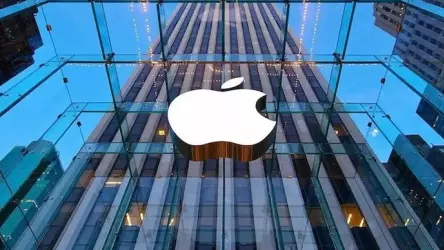 Apple проиграла антимонопольное дело в Великобритании: трибунал постановил, что компания взимала чрезмерные и несправедливые цены.